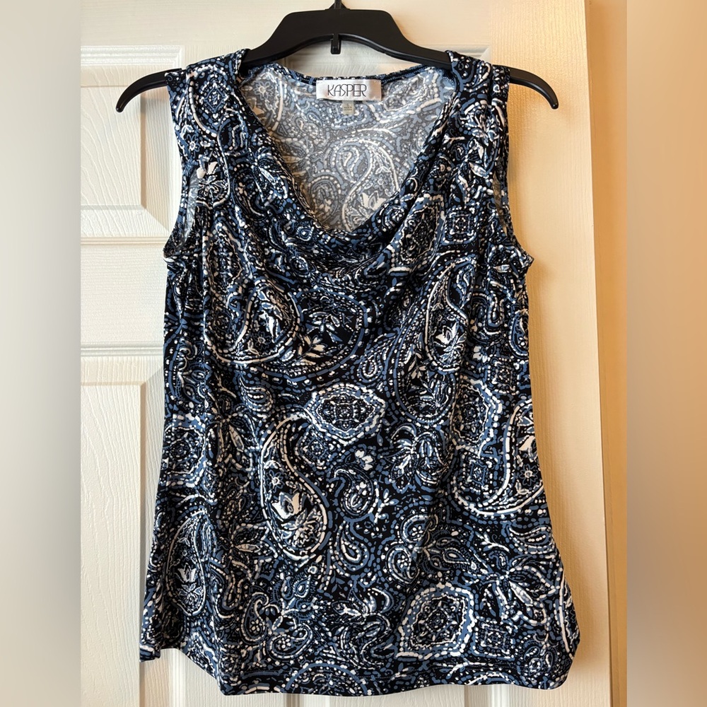 Kasper Women's Navy and White Paisley Tank Top